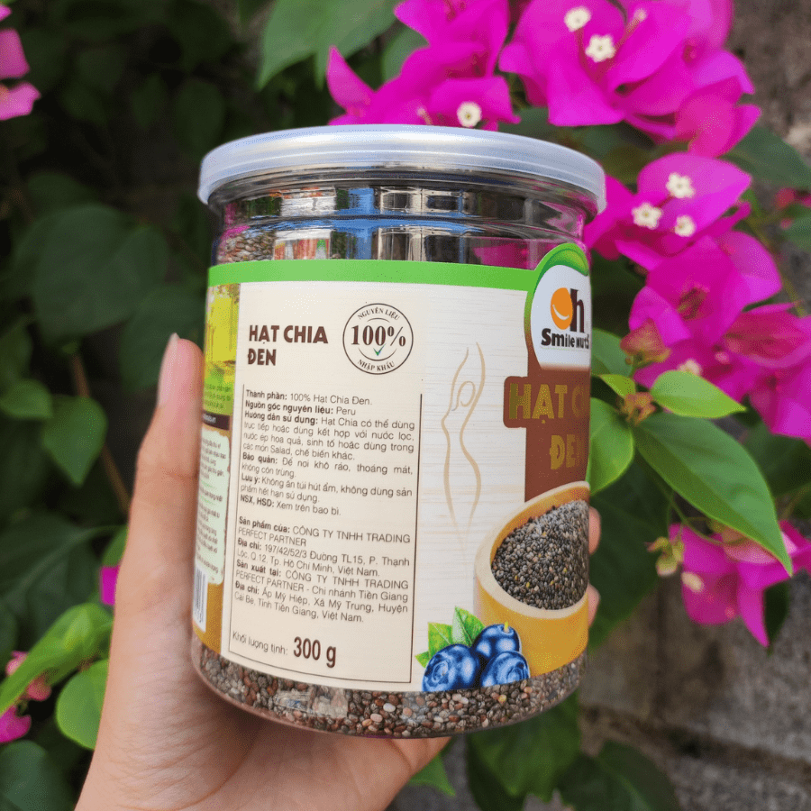 Hạt Chia Đen Hữu Cơ Smile Nuts Hộp 300/600g - Nhập khẩu từ Nam Mỹ (Hạt Chia sạch organic, cam kết chất lượng)