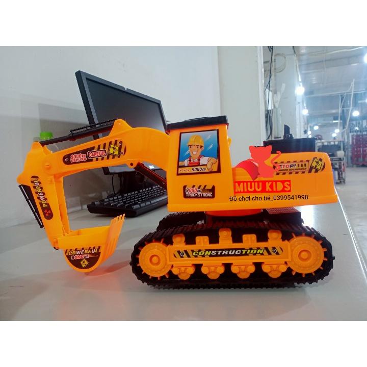Mô Hình Đồ Chơi Xe Công Trình Múc Xích Hàng Việt Nam