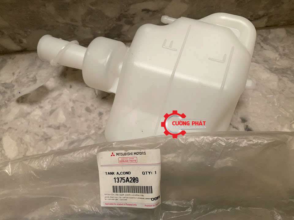 Bình nước phụ Attrage, Mirage 1375A209