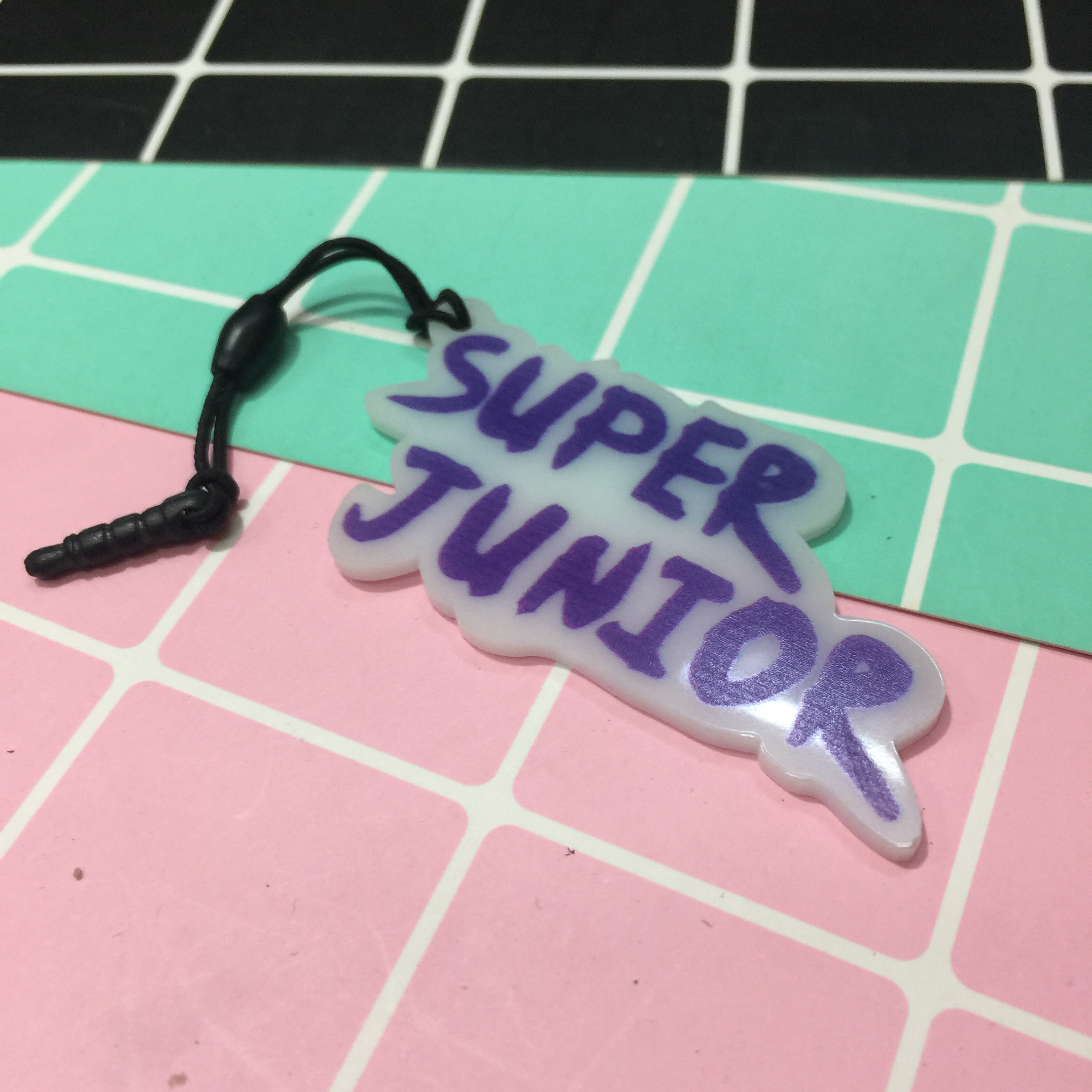 MÓC KHOÁ SUPER JUNIOR COMBO 5 MÓC KHÁC NHAU