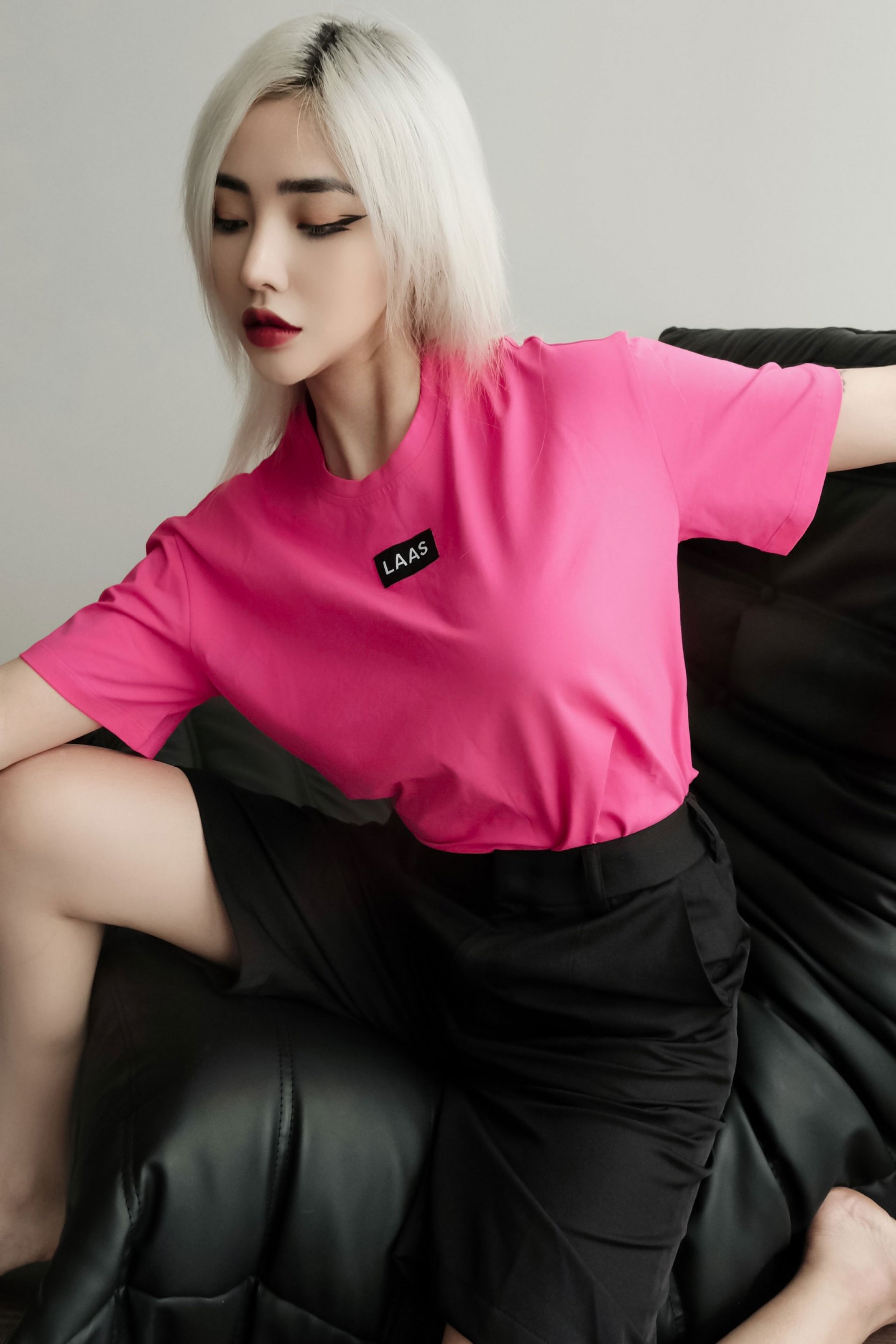 LAAS Áo thun logo fabric trơn nhiều màu