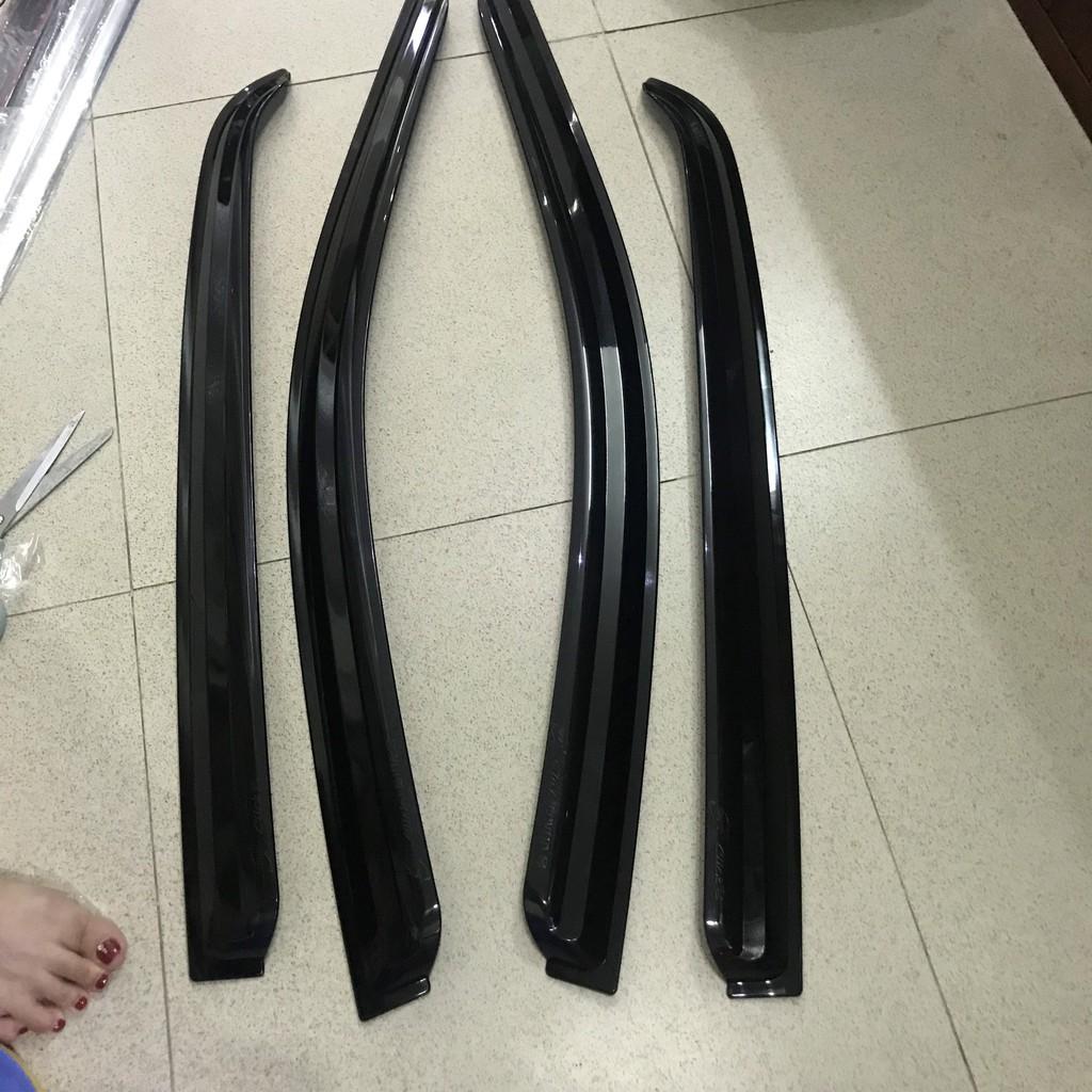 Vè che mưa đen xe Hyundai Getz , Click hàng Hàn Quốc chất liệu dày , có vi deo rivew sản phẩm