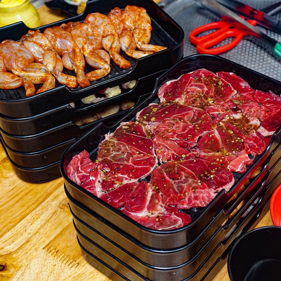 Khay chữ nhật đựng Sushi,Buffet, nướng BBQ,lẩu nhựa Melamine nhám đen kiểu Hàn Quốc Size 23.5cm