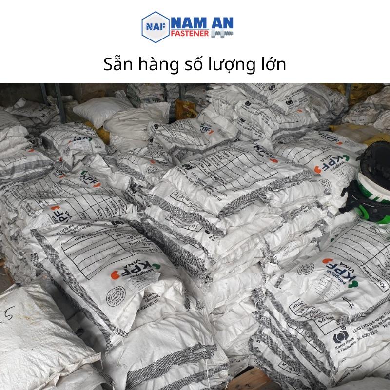 Bulong M22 cấp bền 8.8, bu lông lục giác M22, bu lông 8.8, đường kính 22mm, độ dài: 80->200mm, đen mộc, mạ