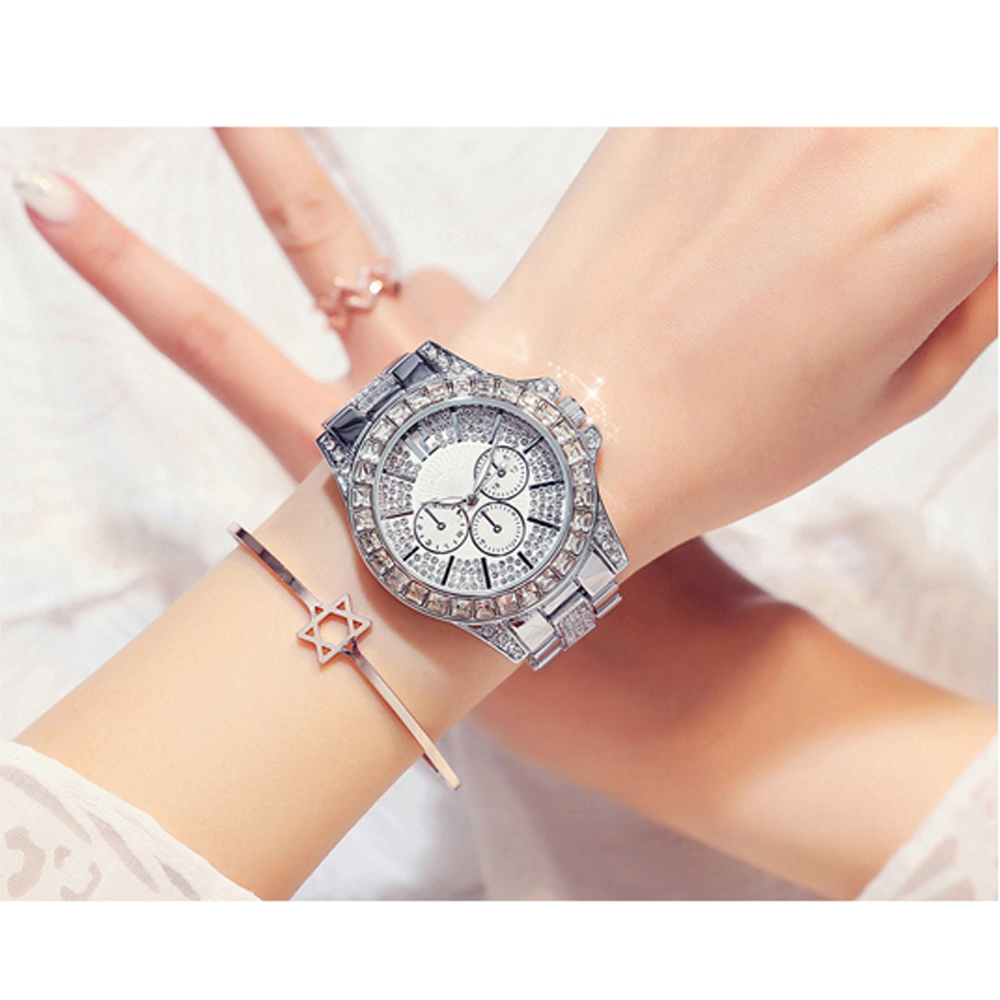 Đồng hồ nữ phong cách thạch anh Rhinestone,Bề mặt nhẵn bóng, không dễ trầy xước.thiết kế sang trọng