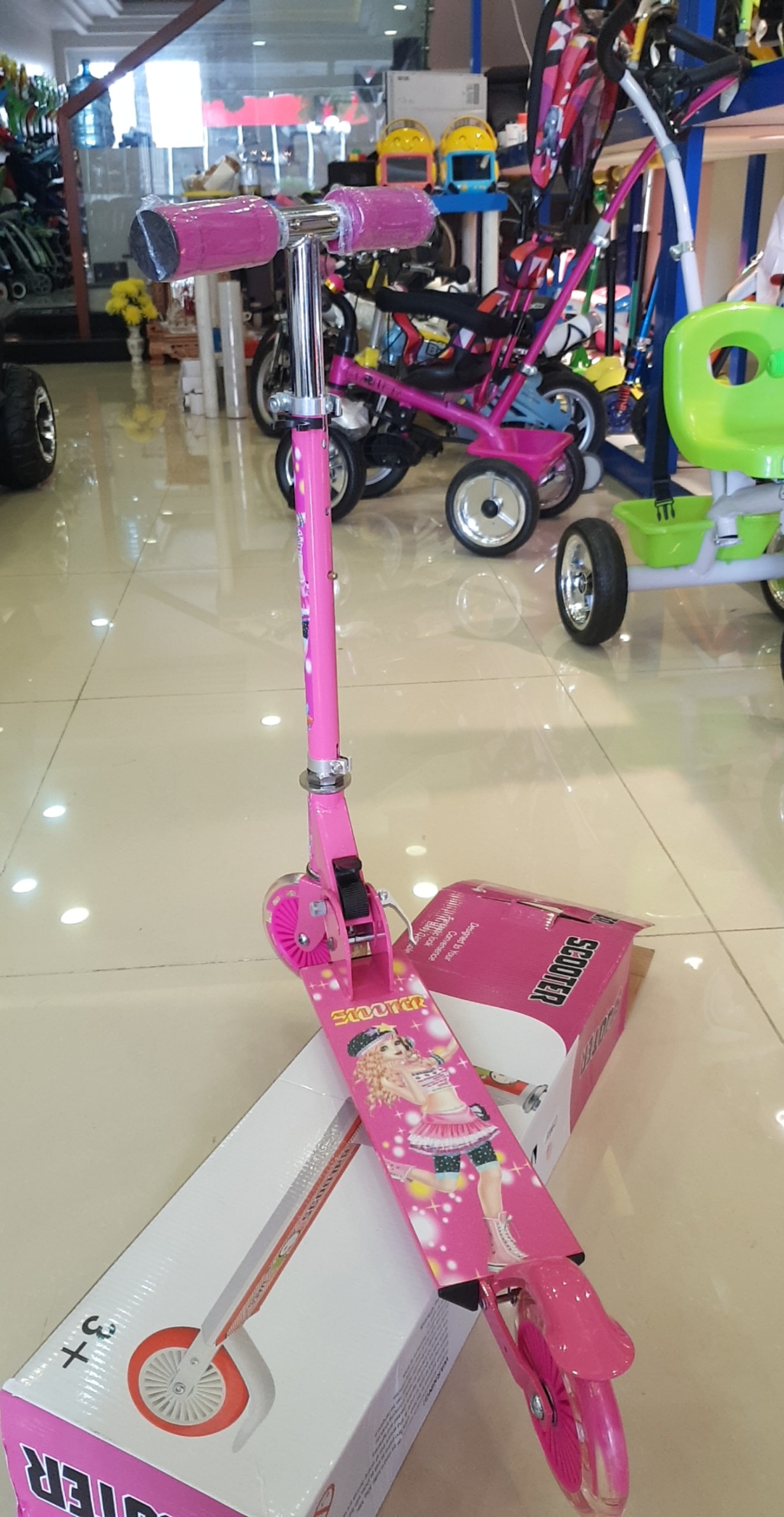 Xe trượt Scooter cho bé Broller S010 - Hồng