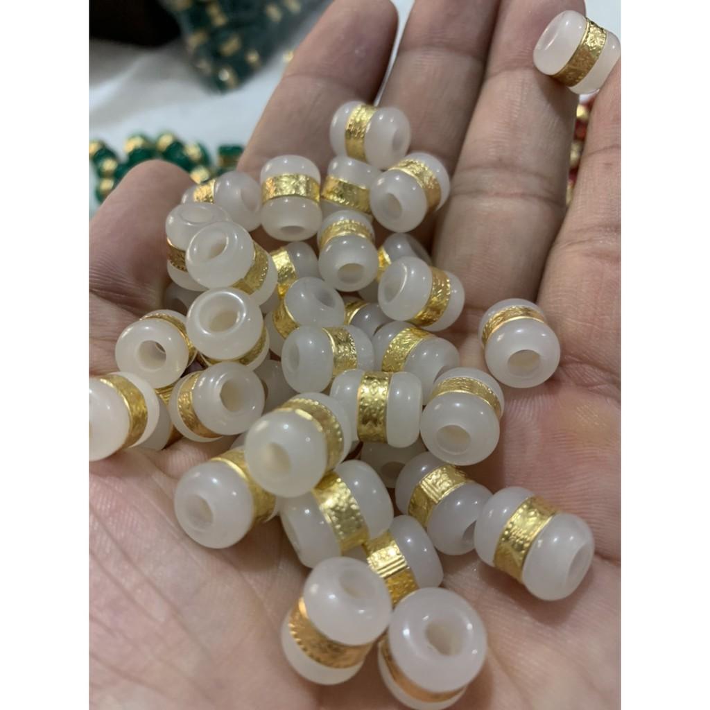 Lu thống màu mix vòng , đeo cổ