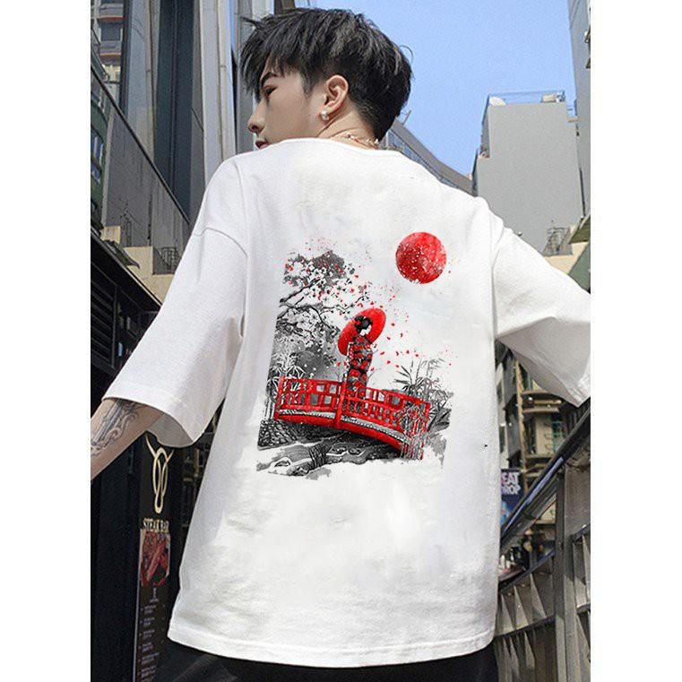 Áo thun unisex form rộng họa tiết cô gái đứng trên cầu cực đẹp