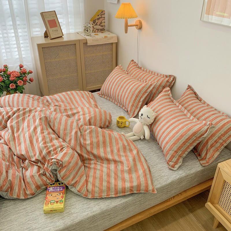 Bộ chăn ga Cotton Poly M2T bedding chăn ga Hàn Quốc họa tiết đỏ sọc đủ size miễn phí bo chun