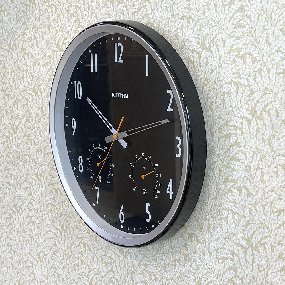 Đồng hồ treo tường Nhật Bản Rhythm CFG727NR02 – Kt 35.0 x 5.0cm, 886g. Vỏ nhựa, Dùng PIN.