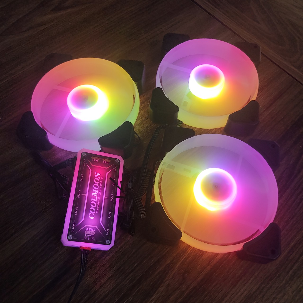 Quạt tản nhiệt máy tính, Fan case Led RGB đồng bộ màu Hub Quạt, phiên bản Y1