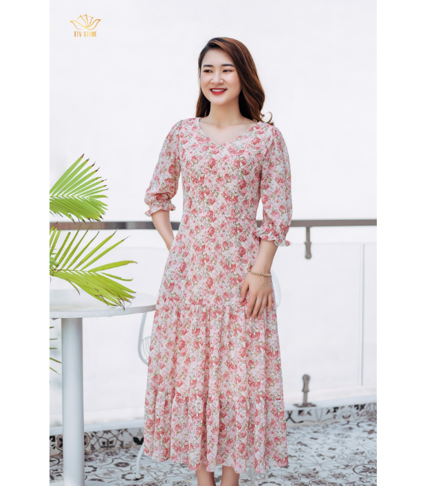 Đầm Maxi thiết kế trung niên Cổ tim tay lỡ Hồng hoa TTV1031