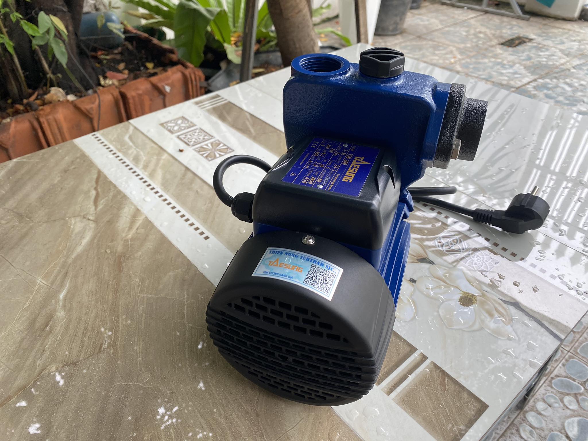 Máy bơm nước cơ 400w TAESUNG dùng cho nhà 2-5 tầng, bơm trợ lực hút nước thủy cục đẩy lên bể chứa, bơm cấp thoát nước, tưới tiêu, vệ sinh nhà vườn,....