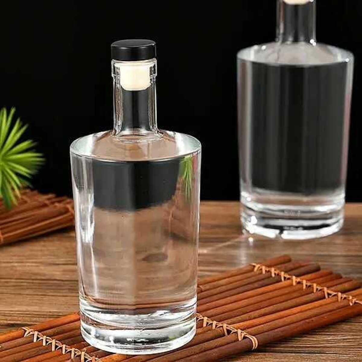 Chai Thủy Tinh 500ML mẫu vốt ka trụ tròn vai xòe nắp cao su kèm màng co – Chai Đựng Rượu Cao Cấp – Vỏ Chai Rượu Đẹp siêu trong (C28)