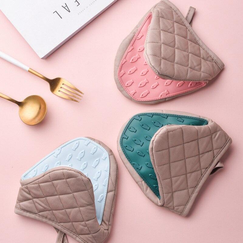 1PC Silicone Anti-scalding Oven Gloves Mitts Potholder Kitchen Silicone Gloves Tray Dish Bowl Holder Baking Insulation Hand Clip