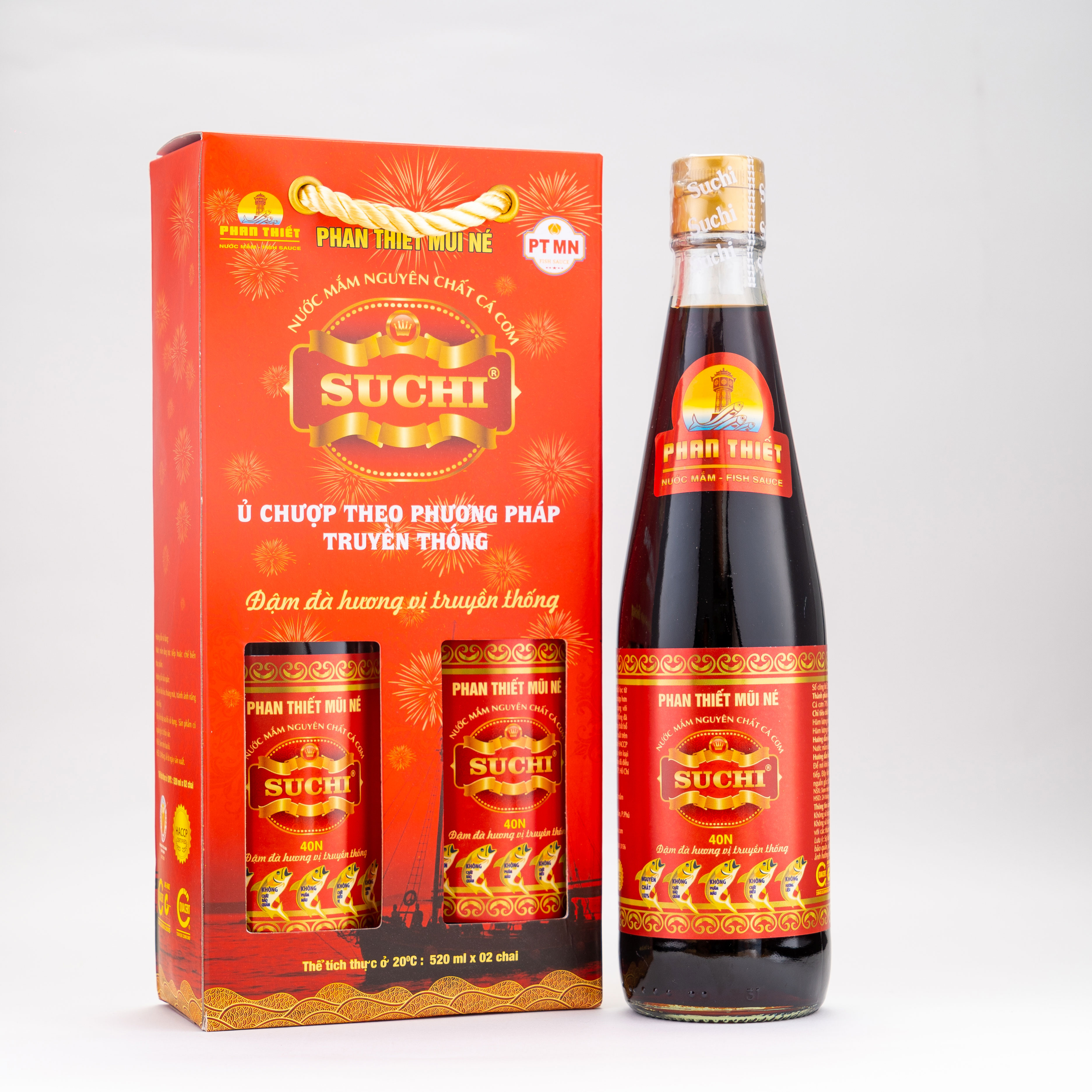 Hộp 2 Chai x 520ml Nước Mắm Cá Cơm Truyền Thống có US FDA Xuất Khẩu Suchi 40N 520ml