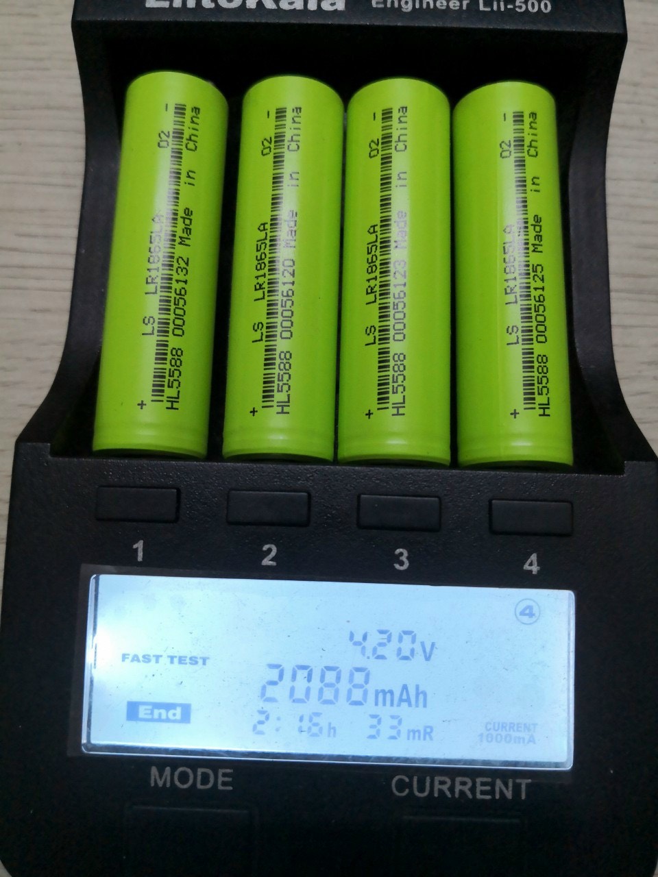 Cell Pin 18650 LS Xanh  2000mAh  - Pin LS Sử Dụng Cho Máy Khoan,Pin Sạc Dự Phòng