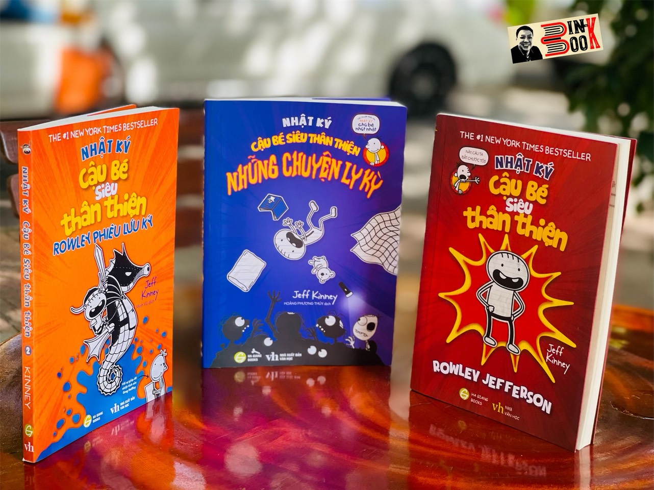 NHẬT KÝ CẬU BÉ SIÊU THÂN THIỆN – Top #1 New York Bestseller – Hà Giang Books – NXB Văn Học