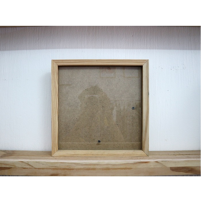 Khung hình gỗ thông - Size 25x25cm khổ vuông - Tiệm Khung PT