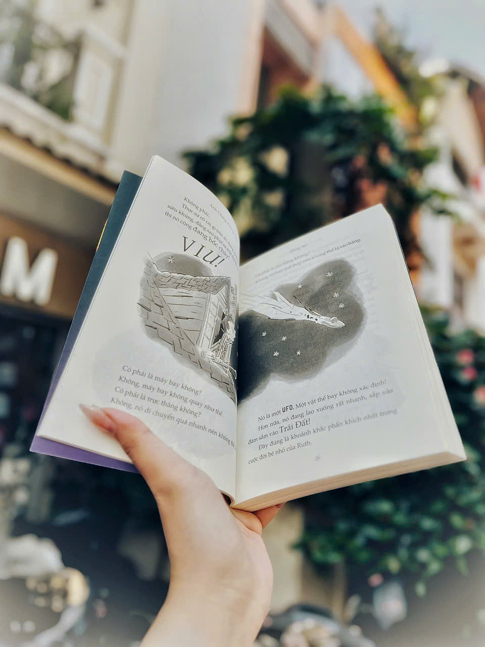 Sách - Anh chàng không gian (David Walliams) (Nhã Nam HCM)