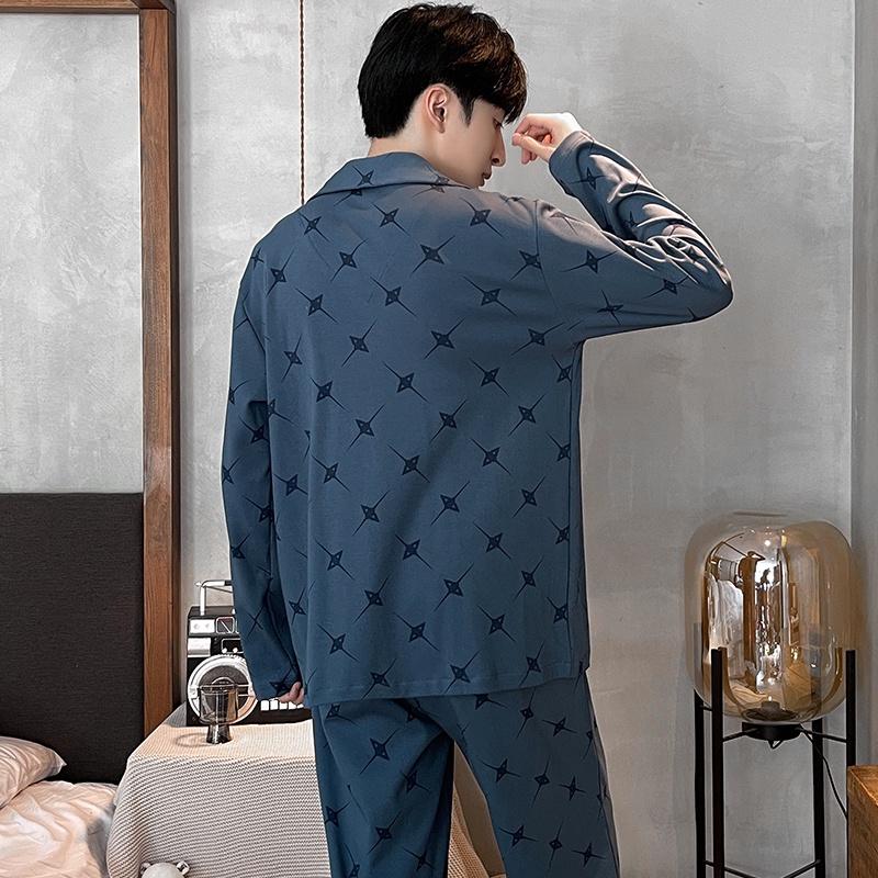 3628 - Bộ Pijama nam dài tay cao cấp họa tiết lạ độc đáo, màu xanh sẫm mặc tôn da, size L-3XL