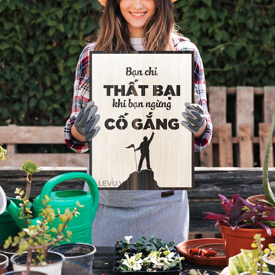 Tranh treo tường cổ động LEVU LV049 "Bạn chỉ thất bại khi bạn ngừng cố gắng"