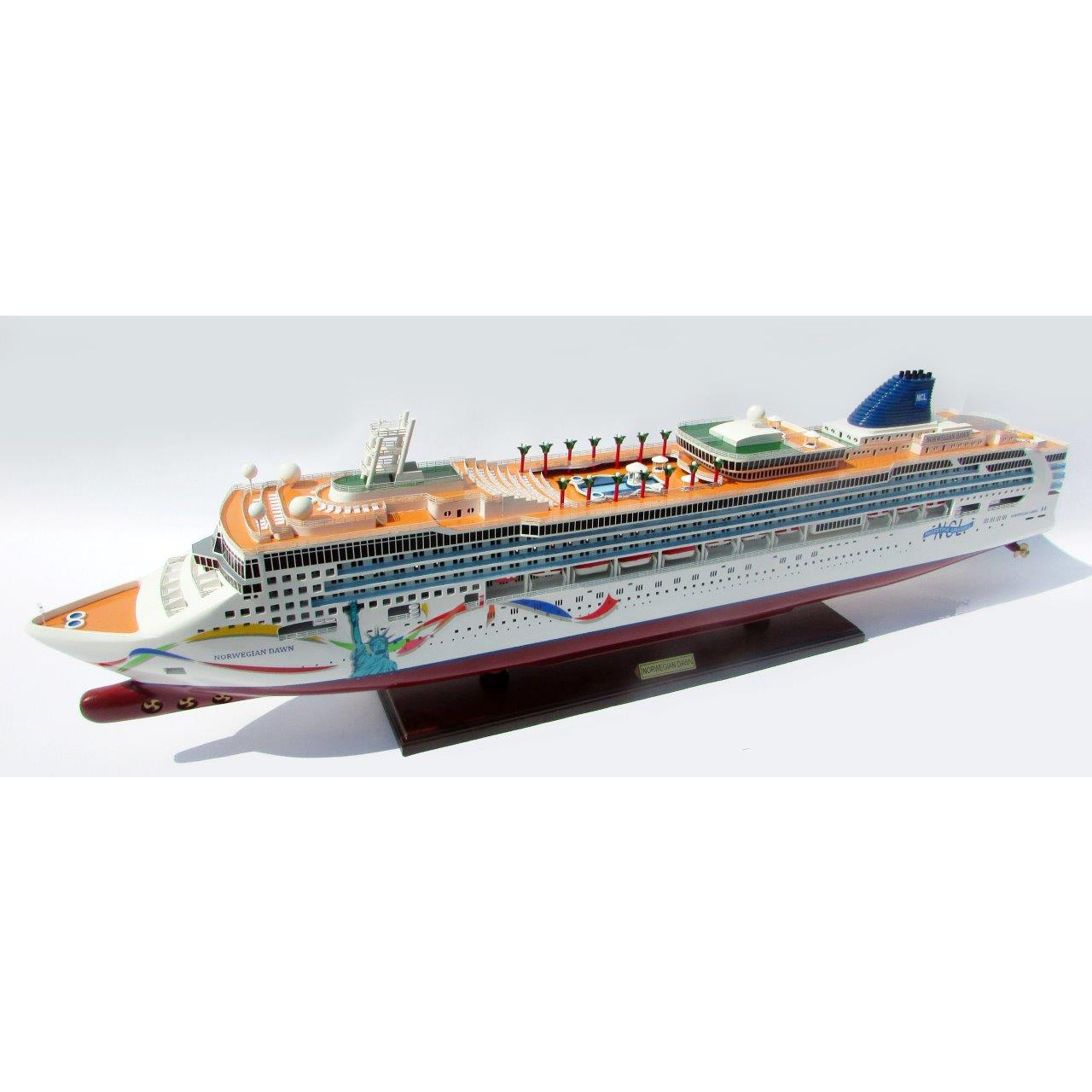 Mô hình thuyền du lịch NORWEGIAN DAWN - 100cm