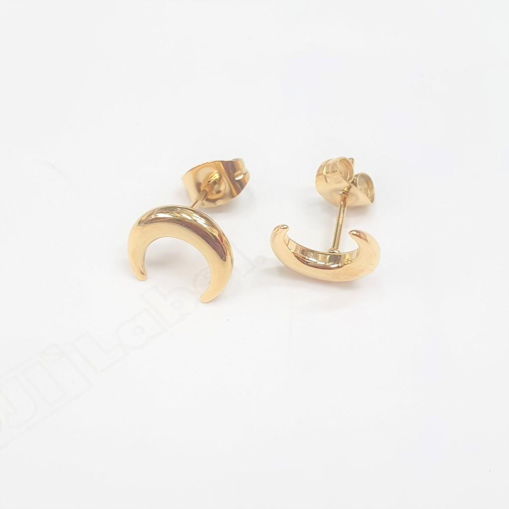 Khuyên Tai Mặt Trăng Titanium Cao Cấp- Dùng tắm rửa thoải mái không đen