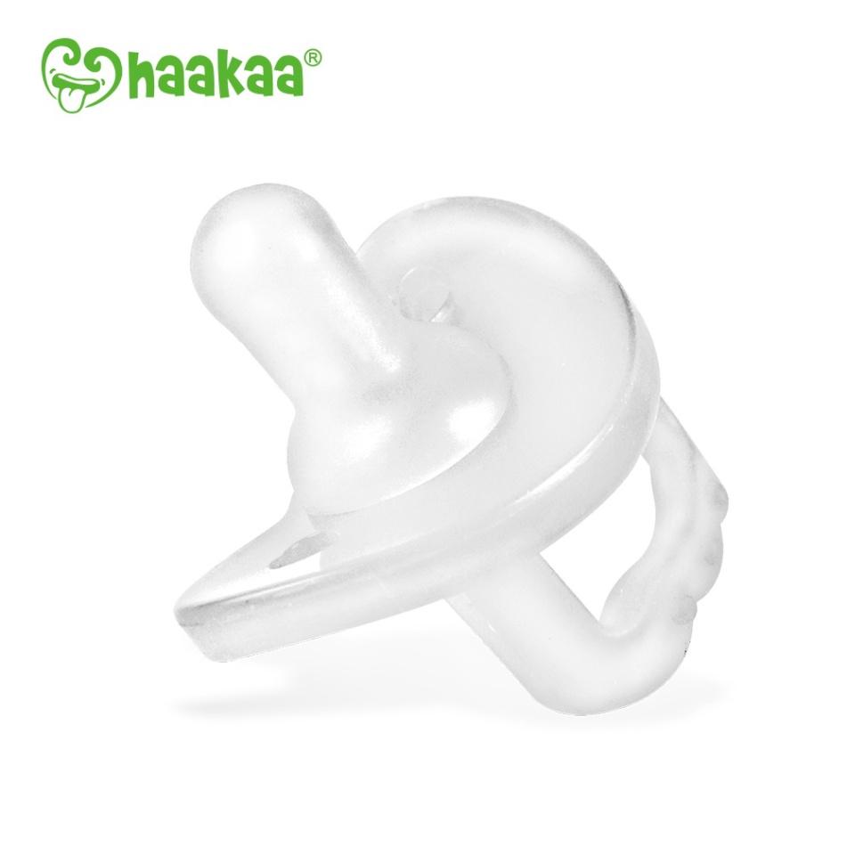 Ti ngậm cho bé silicone Haakaa. Chất liệu silicone mềm mại, an toàn. Không chứa BPA, PVC và phthalate