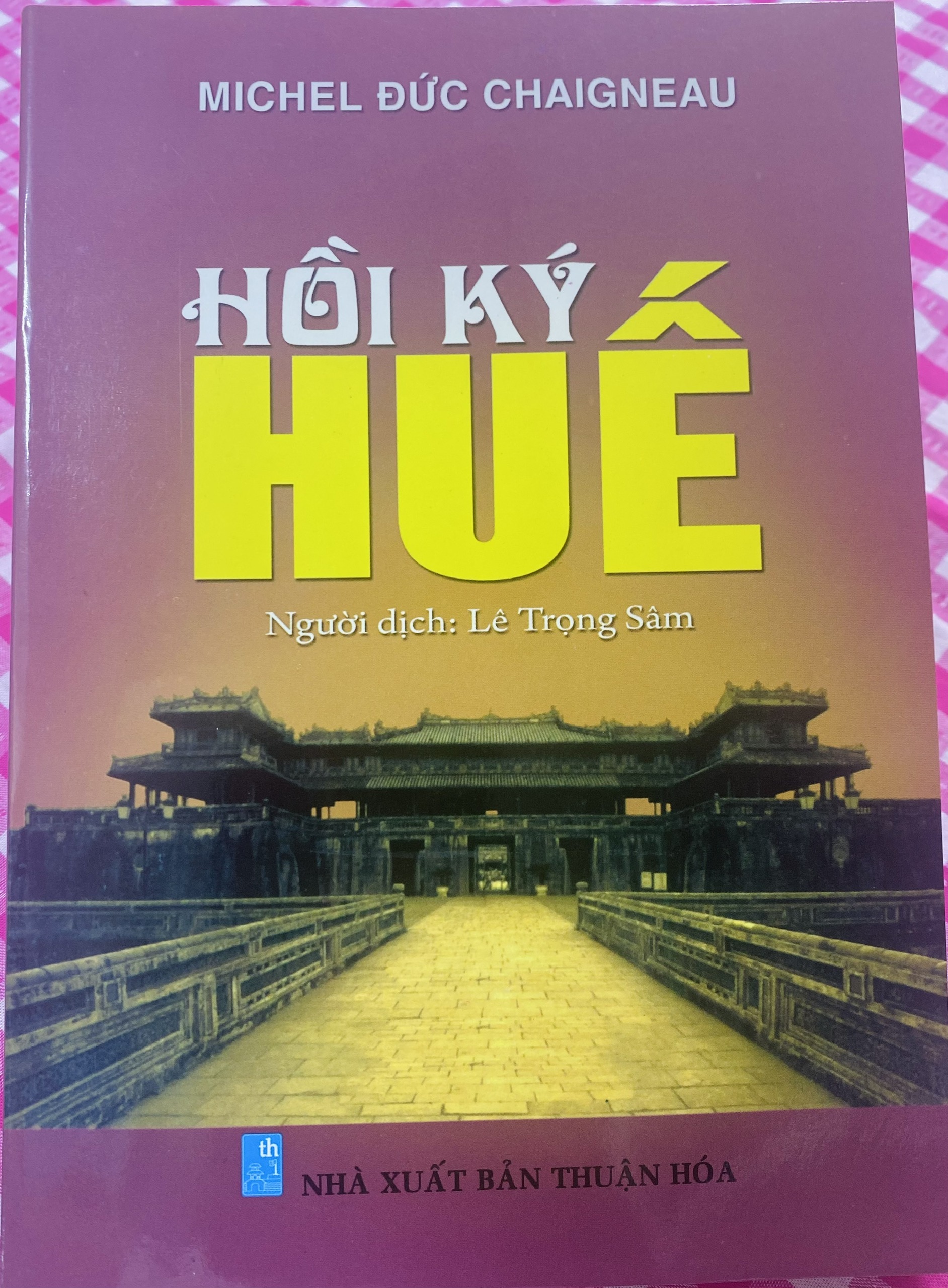 HỒI KÝ HUẾ