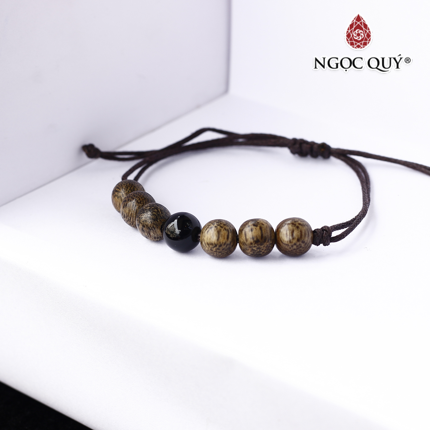 Vòng trầm tốc thắt dây phối đá obsidian - Ngọc Quý Gemstones