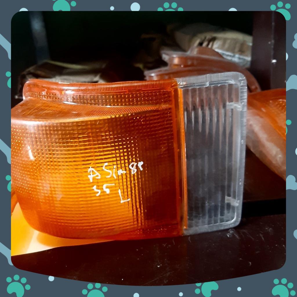 Đèn xi nhan xe Jac 1.5 - 2 tấn đời cũ, xe ben Chiến Thắng 5 tấn đời cũ. Rẻ hơn khi mua cả cặp