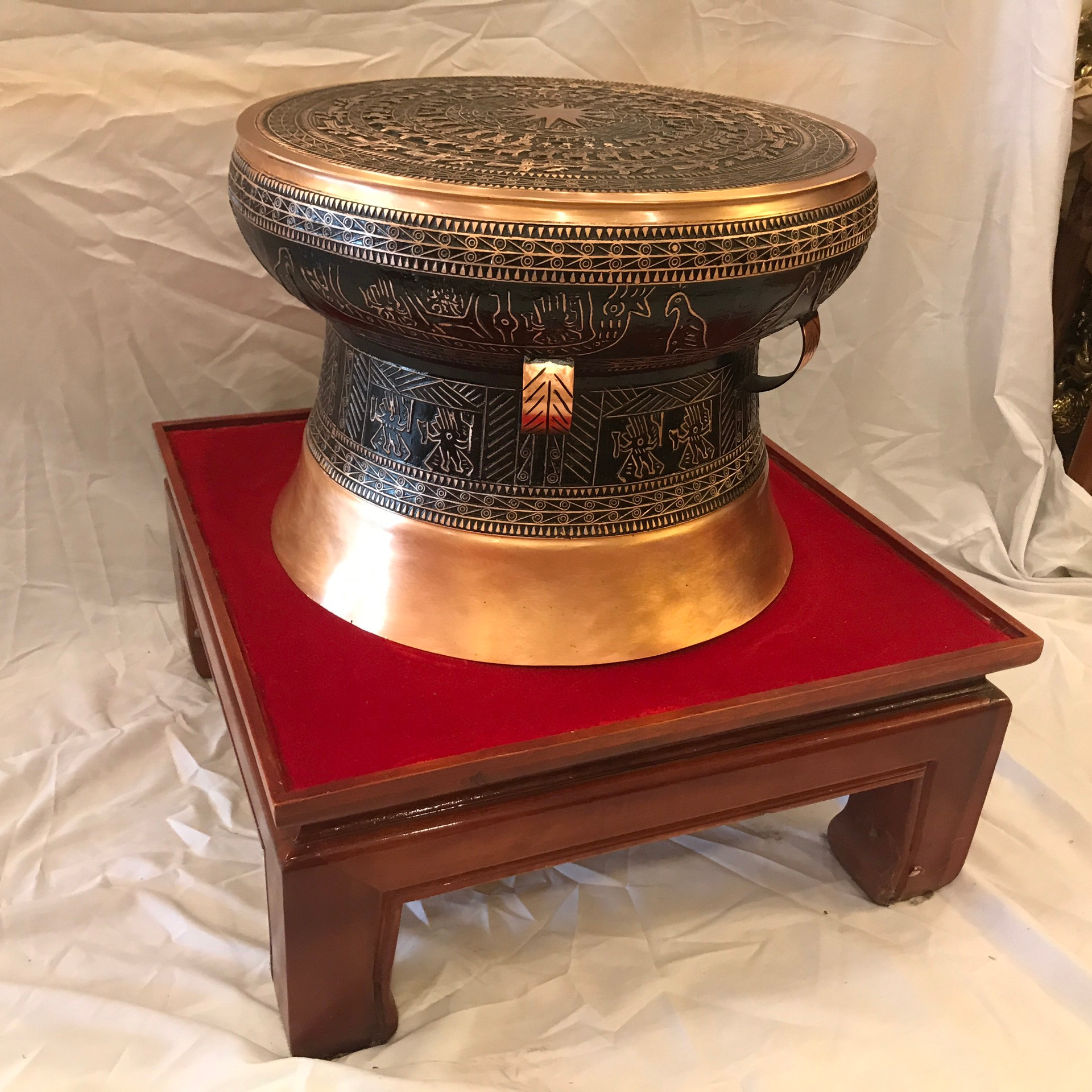 Trống Đồng Ngọc Lũ Hoa Văn Nổi Đường Kính 40cm