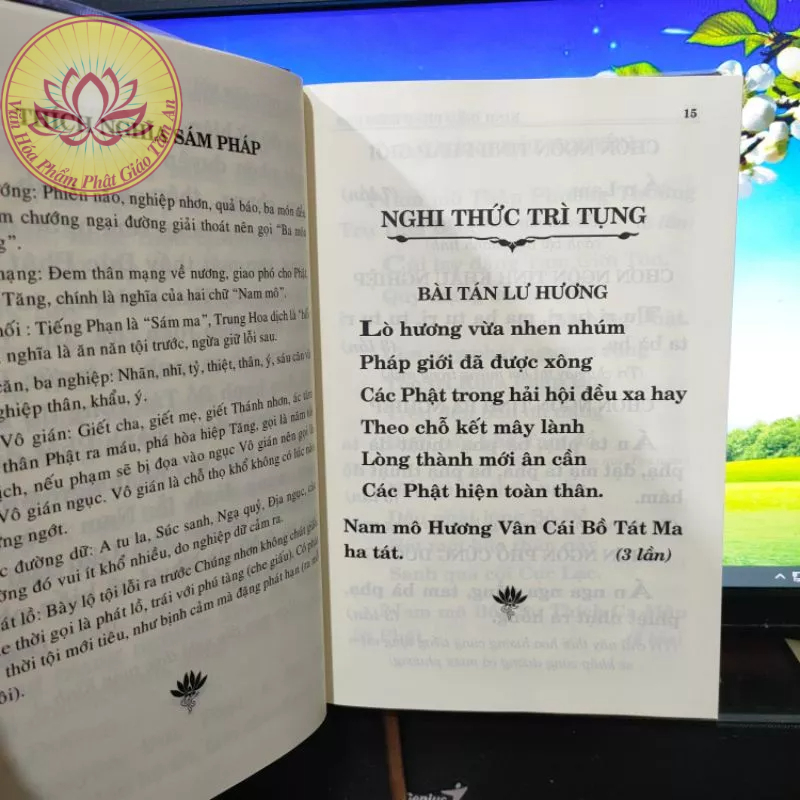 Sách - Kinh Diệu Pháp Liên Hoa bìa cứng