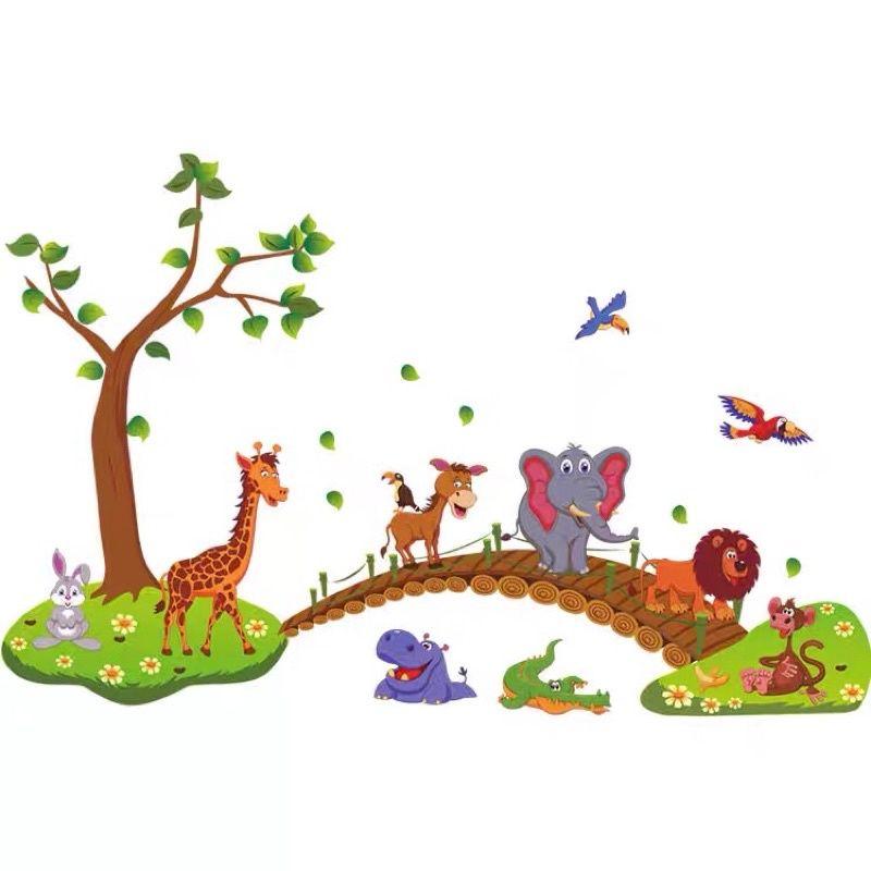 Decal dán tường thú qua cầu cho bé