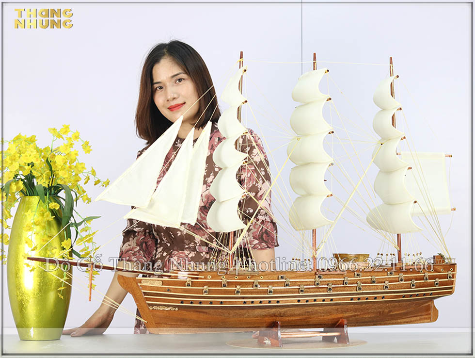 Mô hình thuyền buồm phong thủy gỗ tràm buồm vải france 2_FV100