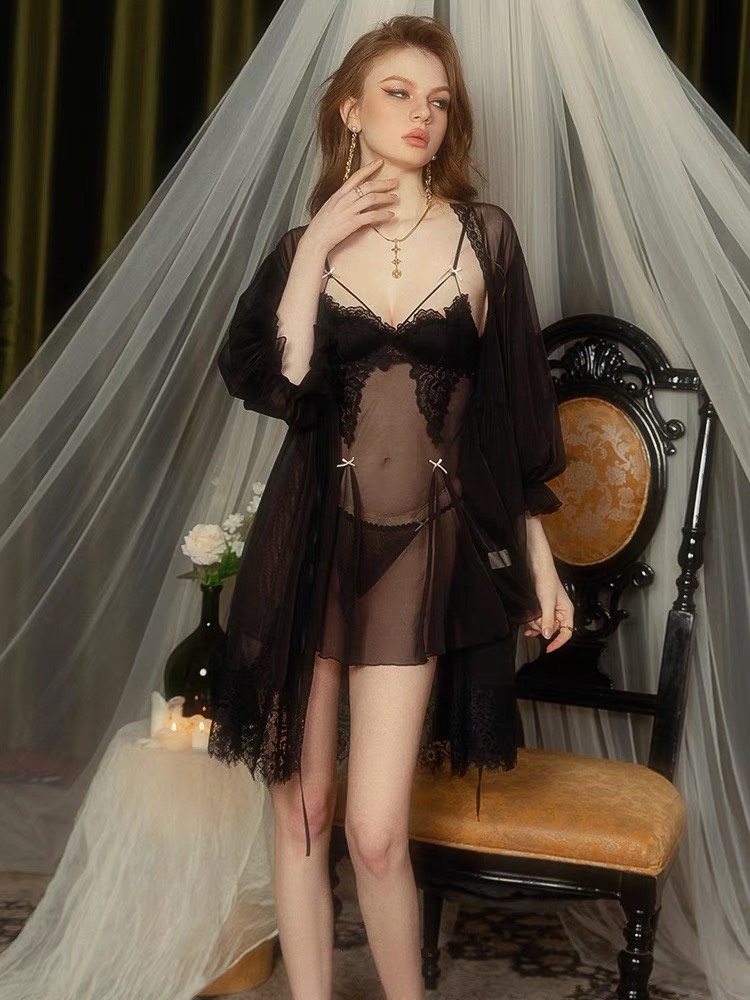 Đầm Ngủ Nữ Quyến Rũ