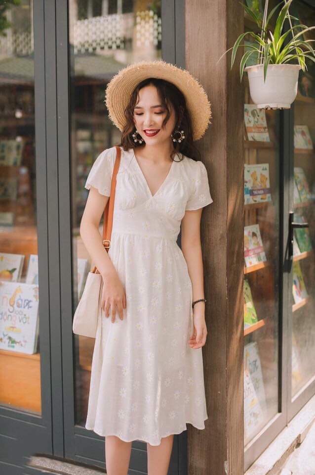 Váy Xòe Thiết Kế hoa Cúc Nhỏ
