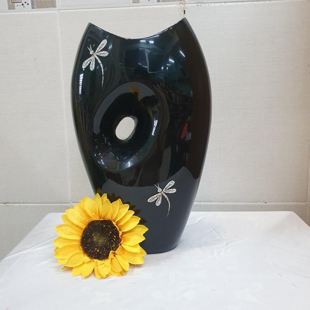 Bình sơn mài cao cấp Thanh Bình Lê dáng lạ khoét lỗ độc đáo, sang trọng 33x21x10 cm