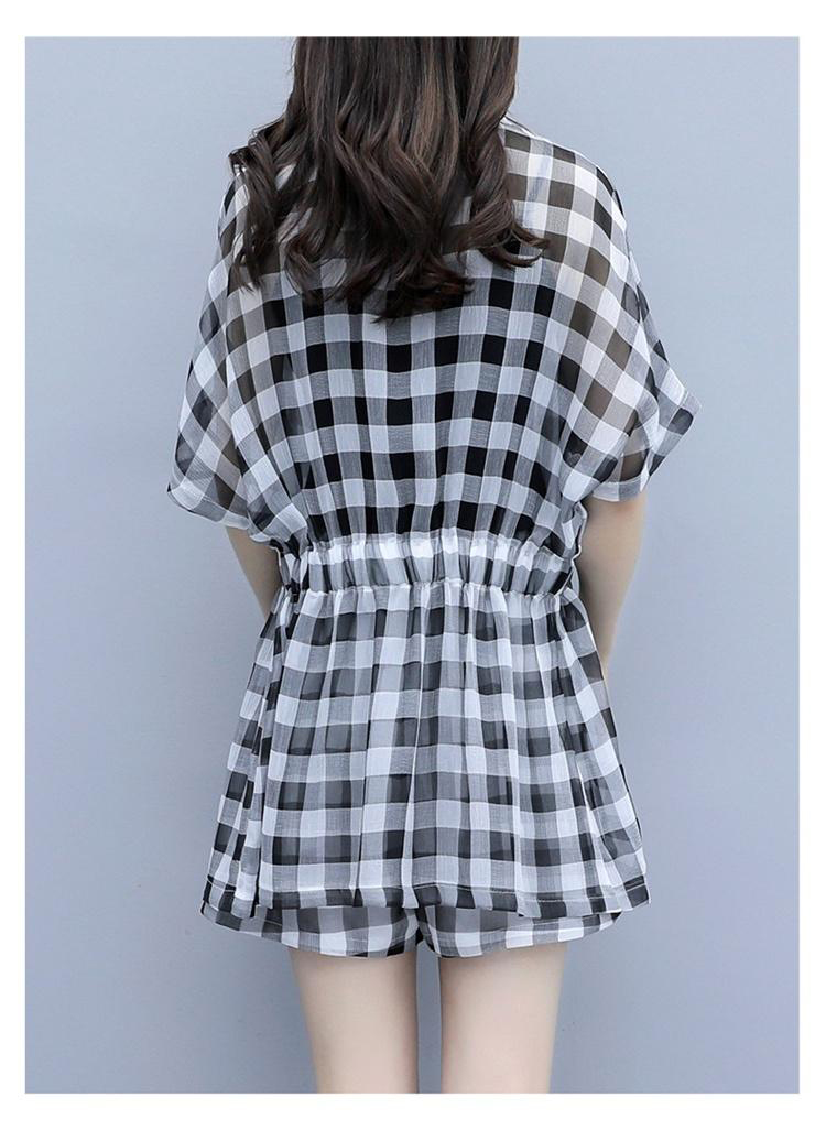 Set bộ caro quần short áo form dài bo eo sau lưng kèm áo thun