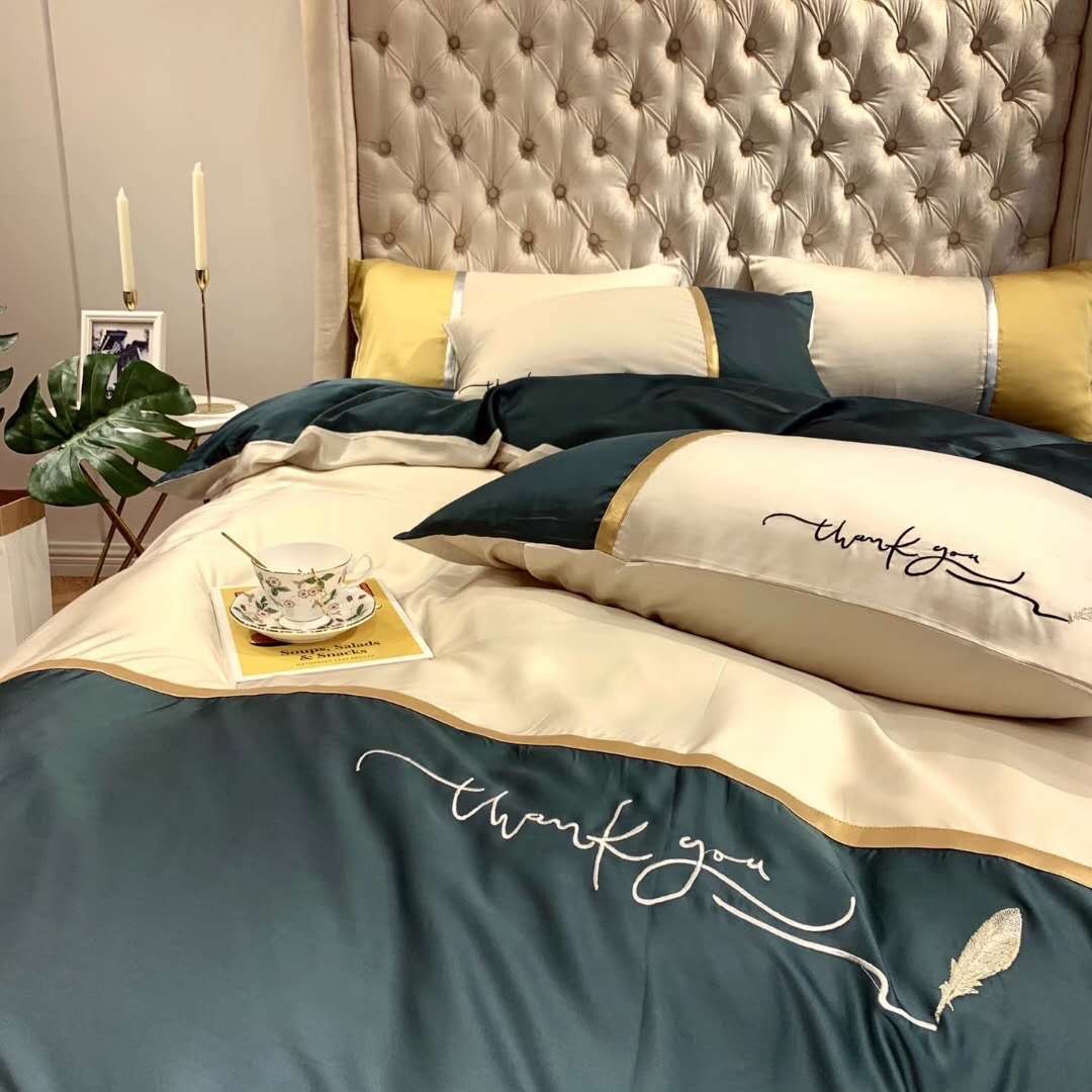 Chăn ga gối tencel loại đẹp-Trắng Xanh-Tặng 1 móc khóa Houston