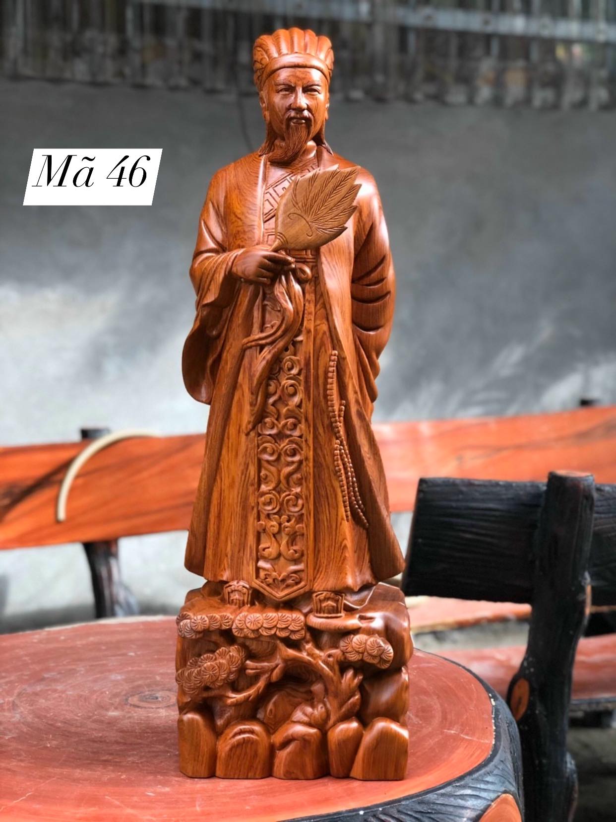 Tượng Khổng Minh gỗ hương nguyên khối cao 60cm