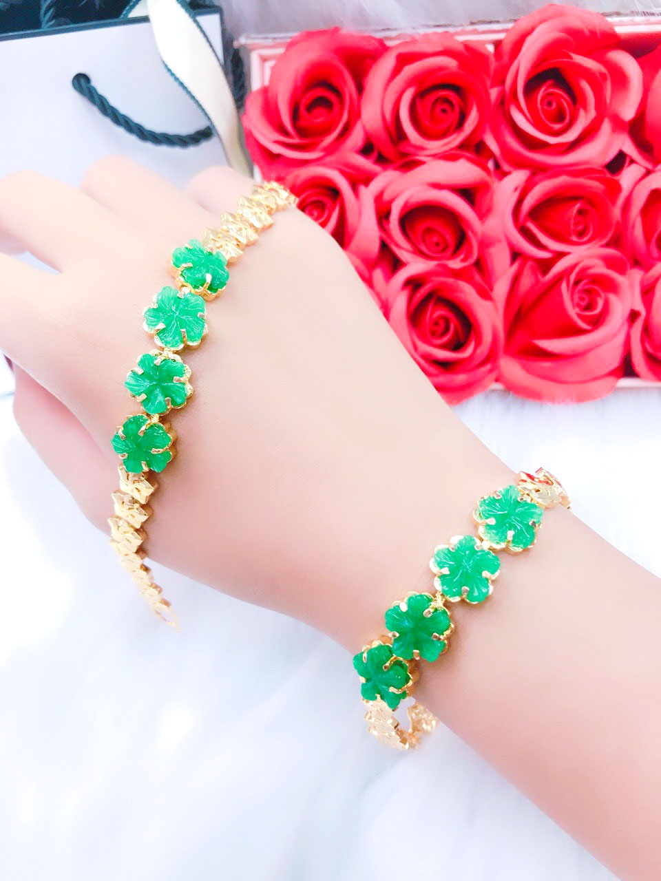 Lắc Tay Nữ Thời Trang Cẩm Thạch Mạ Vàng Mẫu 090.20.11 + Tặng Kèm Hộp Như Hình