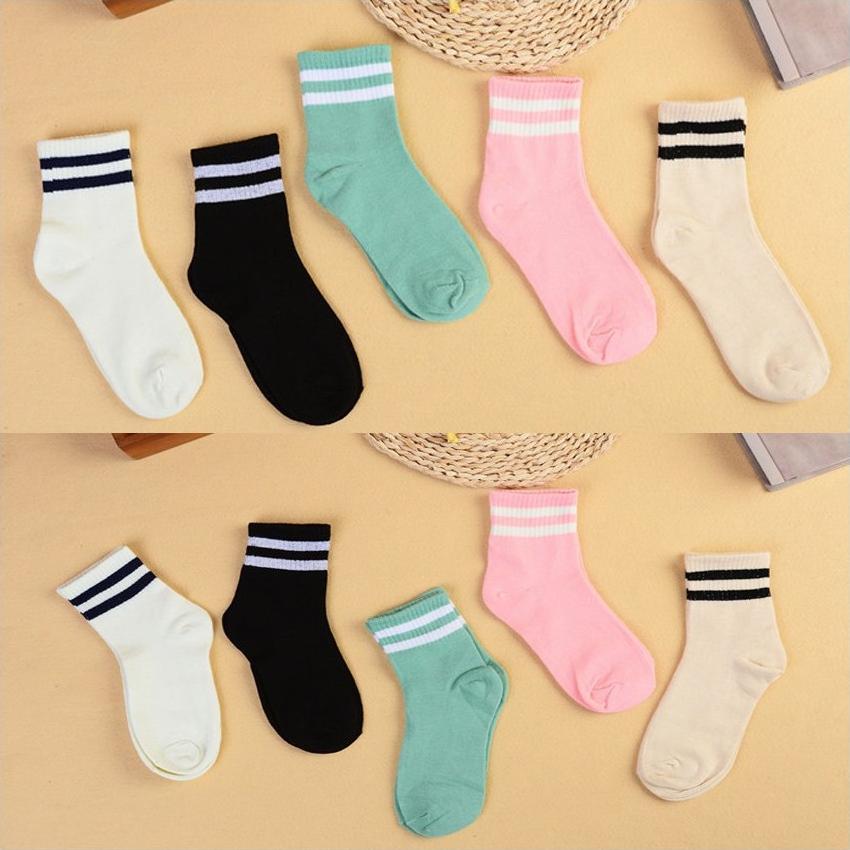 SÉT 5 Tất vớ Hàn QuốC nữ, cotton đanh mịn cao cấp, cổ ngắn Đen kẻ sooc trắng phong cách trẻ trung cá tính.