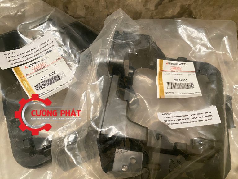 Giá bắt đèn gầm Mitsubishi Xpander 2022-2024 8321A885, 8321A886
