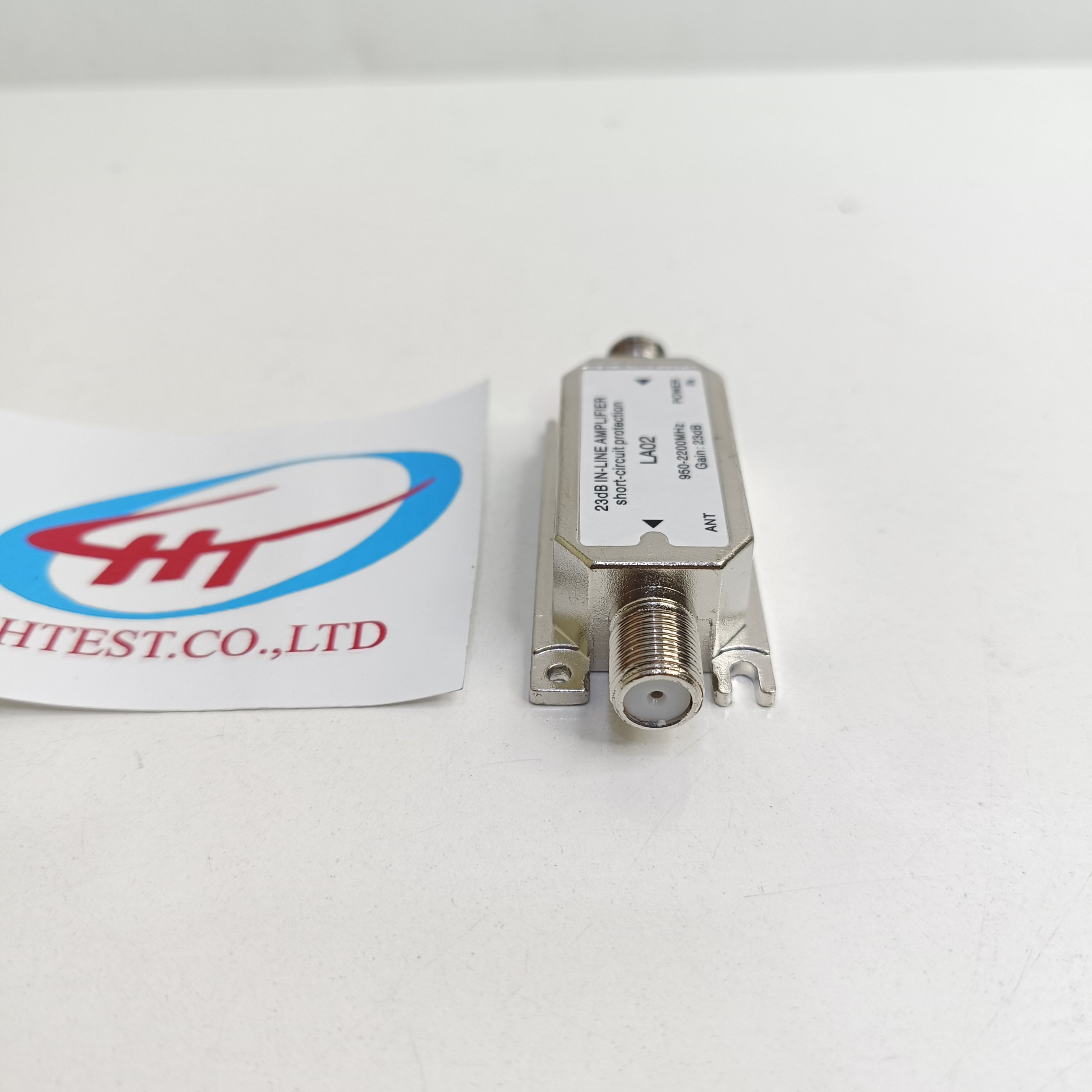 Khuếch đại LNB LA02 (950-2200MHz) (Độ lợi 23dB)