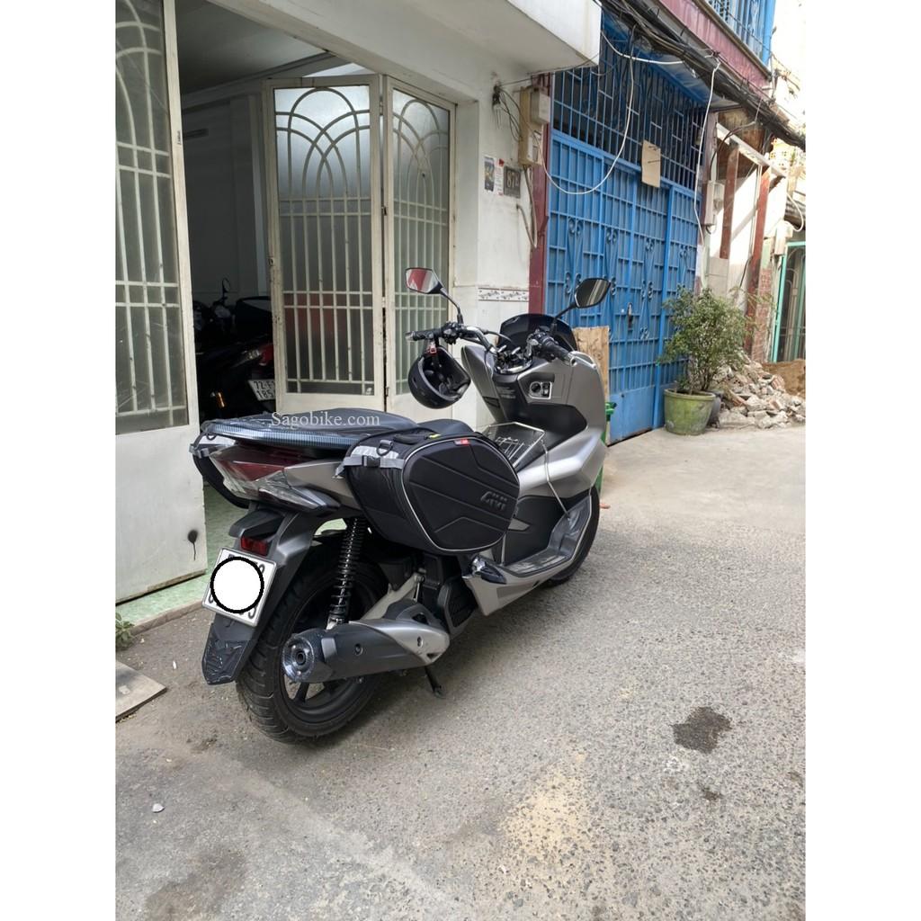 Túi hông Givi EA101B lắp cho xe PCX, túi lắp bên hông xe PCX 30lit/túi