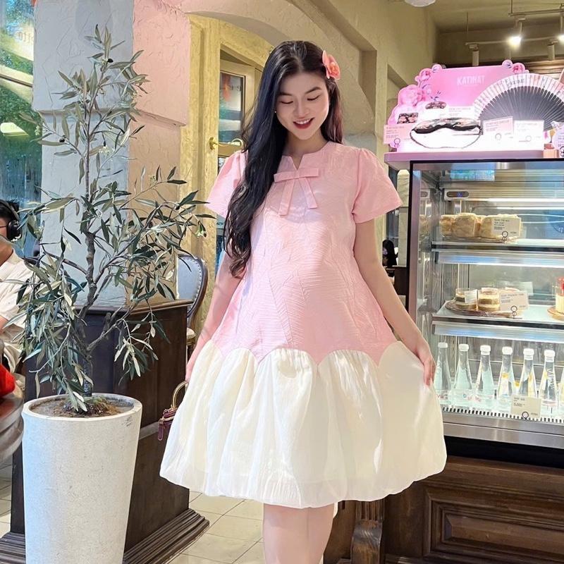 Đầm bầu tiểu thư vải gấm lụa gân 3D thanh lịch, trong trẻo cho mẹ bầu - Hồng