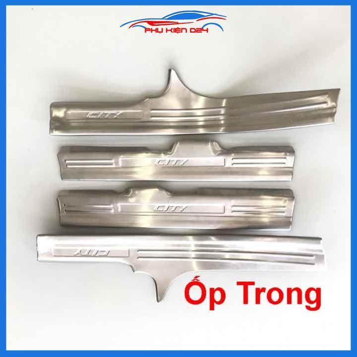Bộ nẹp bước chân inox ô tô City 2021-2022 chống trầy làm đẹp ô tô
