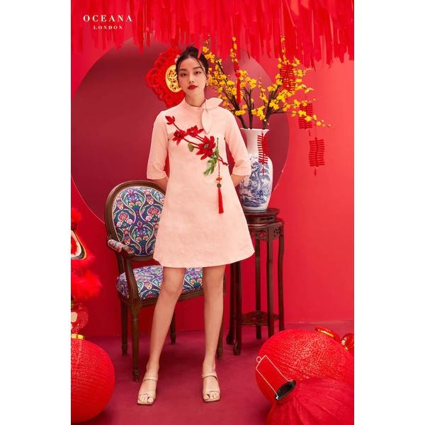 Oceana London - Váy gấm hồng